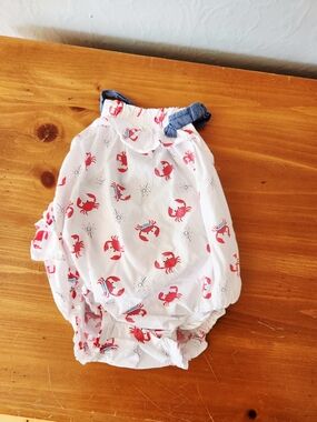 Baby Gap 3-6 Month Overall Bubble with Patriotic Crabs
